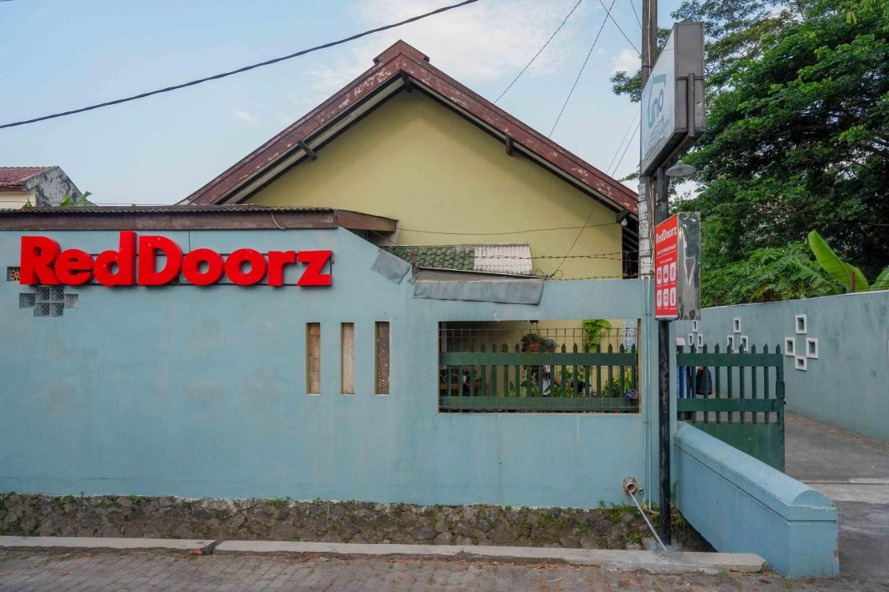 Reddoorz Near Institut Pertanian Yogyakarta Otel Maguwo Dış mekan fotoğraf